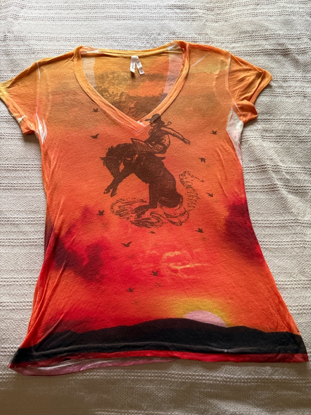 Women’s V-Neck Vintage Sunset Graphic Tee in Oklahoma State Cowboy Orange S-M